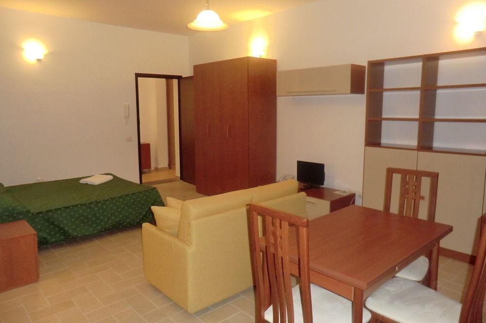 Il Casaletto Dei Ludi Apart otel Aranova Dış mekan fotoğraf
